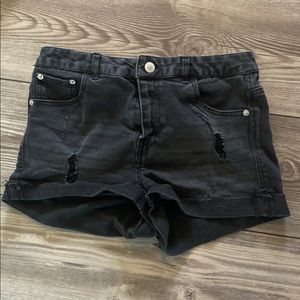 Black never worn distressed urban planet jean shorts women’s small